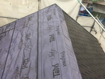 屋根カバー工事
