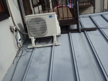 屋根カバー工事