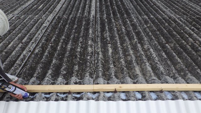 屋根カバー工事（スレート）