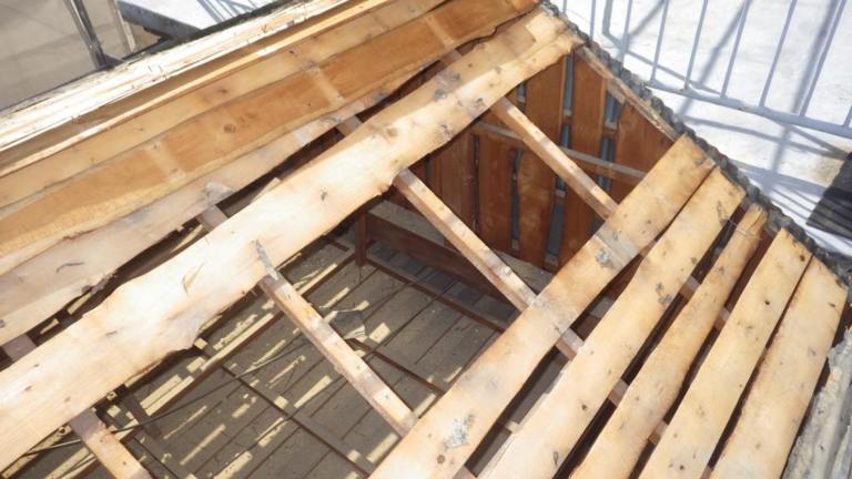 屋根葺き替え工事 和瓦⇒タテヒラ