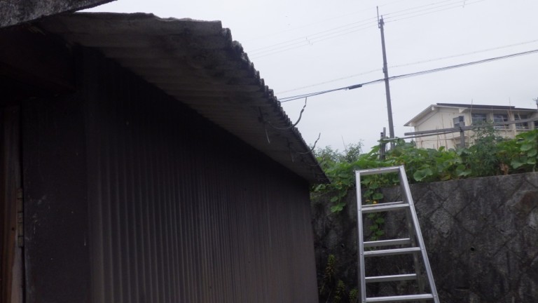 屋根カバー工事（ガルバリュウム波板）