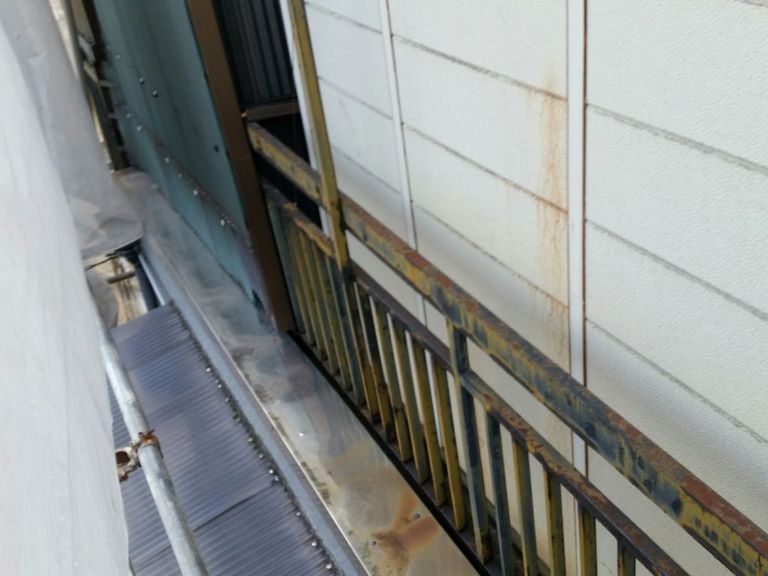 外壁　角波工事