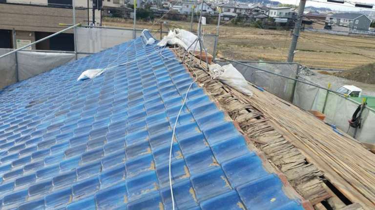 屋根葺き替え工事(MFシルキー)