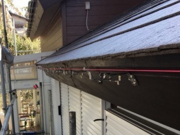 樋掛け替え工事