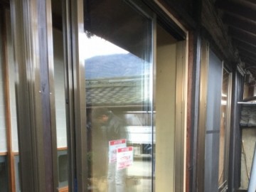 サッシ工事