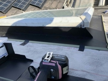 天窓水切り、カラーベスト差替え工事